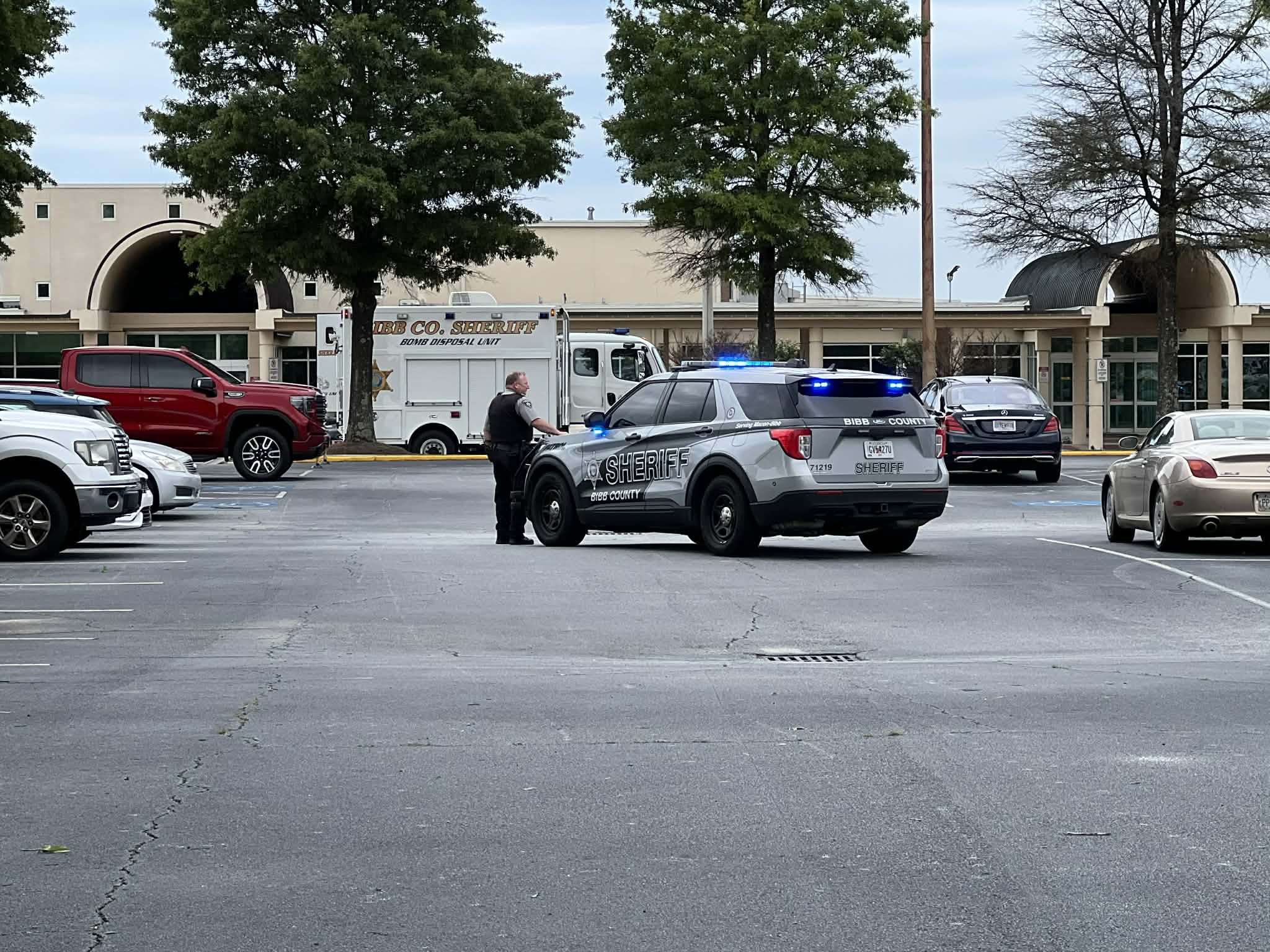 UPDATE: Suspicious object found at Middle Georgia Regional Airport during Raffensperger campaign stop